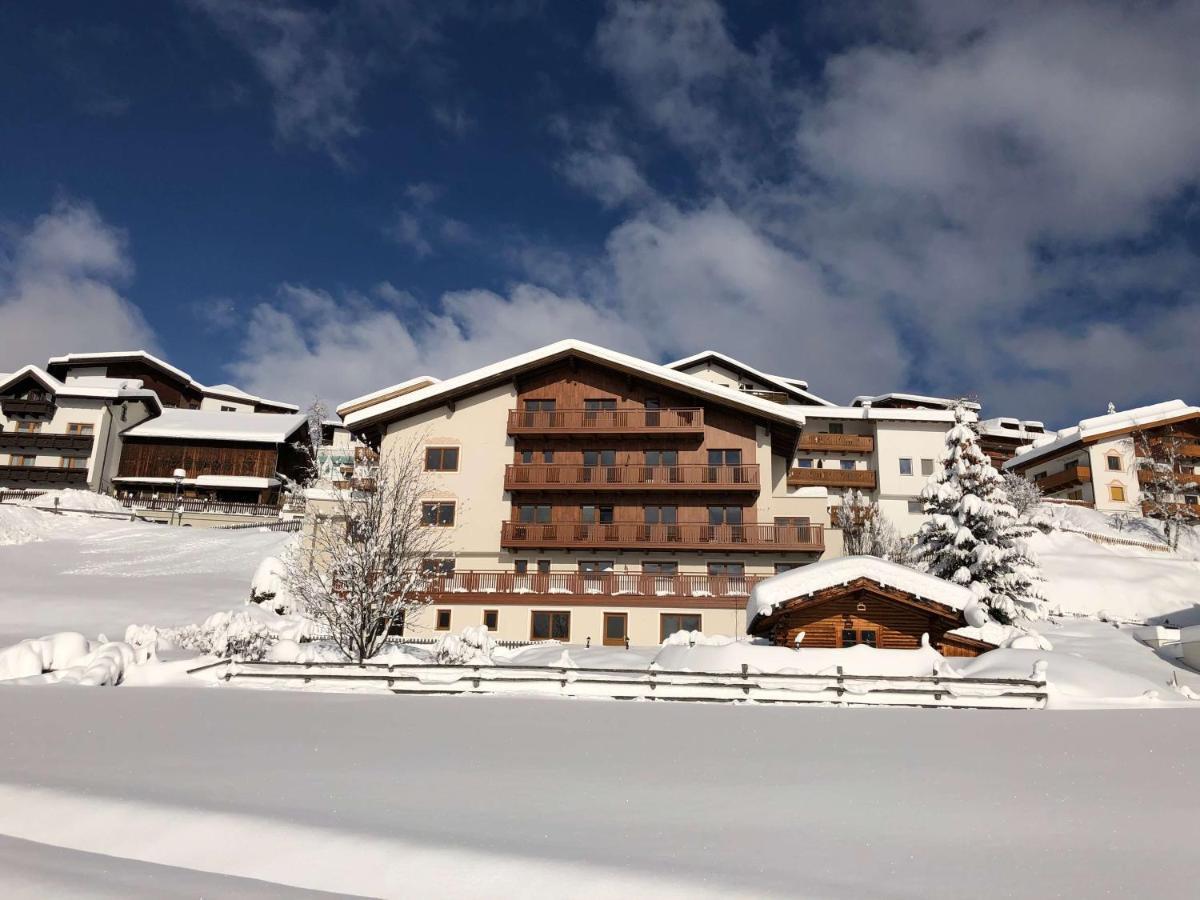 Ferienwohnungen Am Matinesweg Serfaus Exterior photo